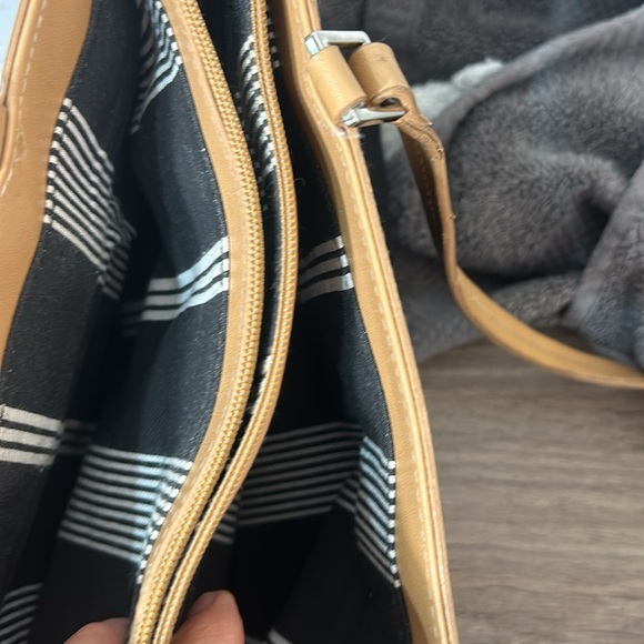 ÉTIENNE AIGNER CANVAS TOTE SHOULDER BAG IN BLACK AND TAN COLOURS - Picture 8 of 9